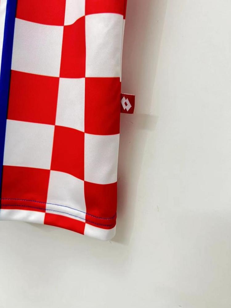 1998 Retro Croatia National Team Away Football Shirt 1:1 Thai Quality