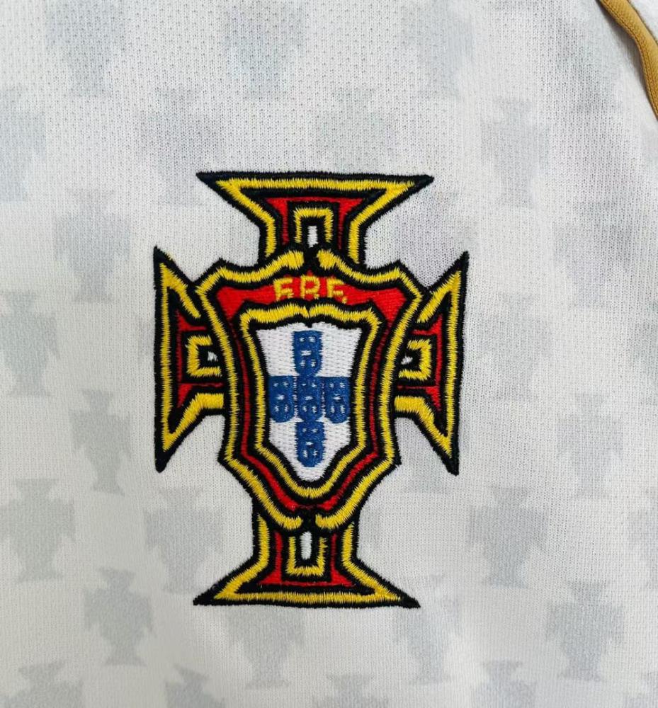 2004 Retro Portugal Away Football Shirt 1:1 Thai Quality