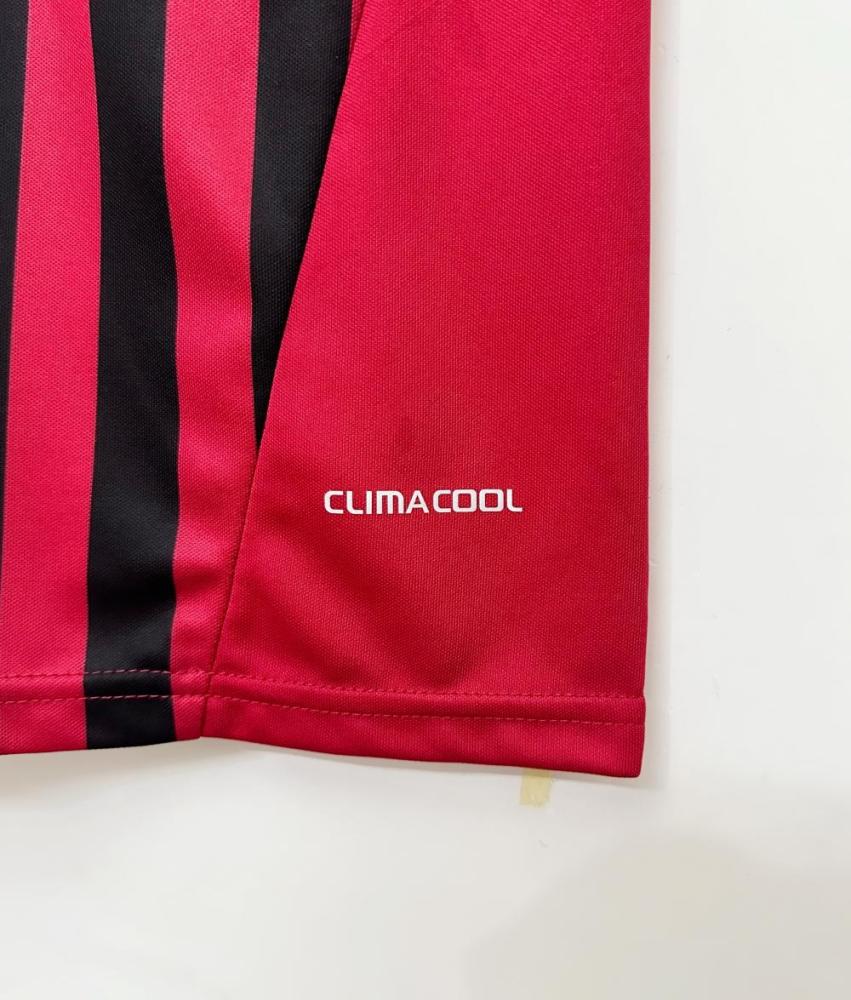 2011/2012 Retro AC Milan Home Football Shirt 1:1 Thai Quality