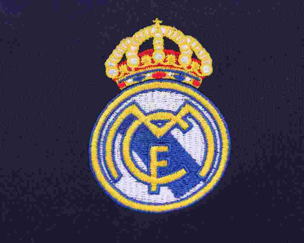 2005-2006 Retro Real Madrid Away Football Shirt 1:1 Thai Quality Kids Size