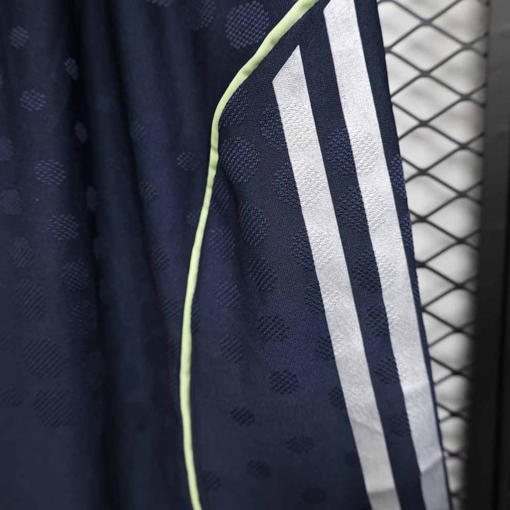 2025/2026 Player Version Real Madrid Away Shorts 1:1 Thai Quality