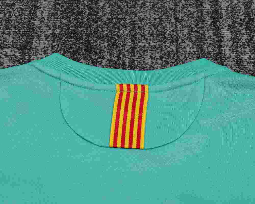 2010/2011 Retro Barcelona Away Football Shirt 1:1 Thai Quality Kids Size