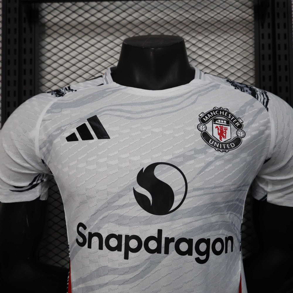 2025/2026 Player Version Manchester United Special Edition white Football Jersey 1:1 Thai quality