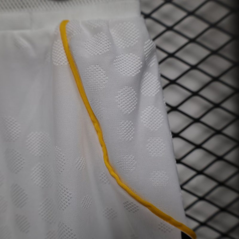 2025/2026 Player Version Real Madrid Home Shorts 1:1 Thai Quality