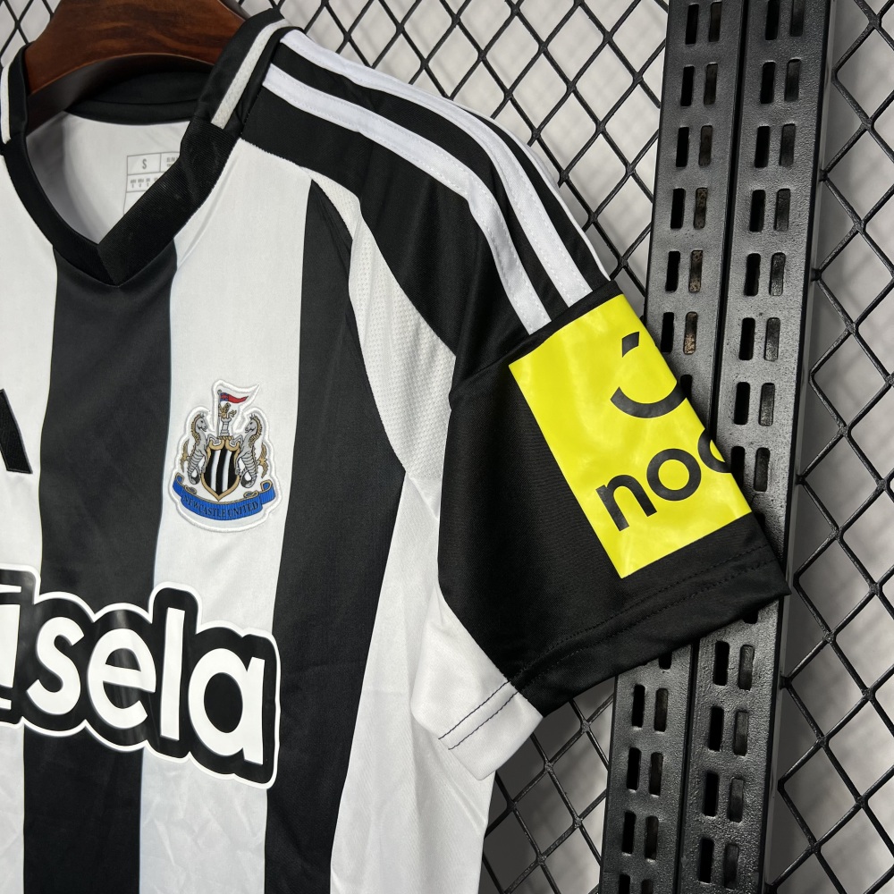 2024/2025 Newcastle United Home Soccer Jersey