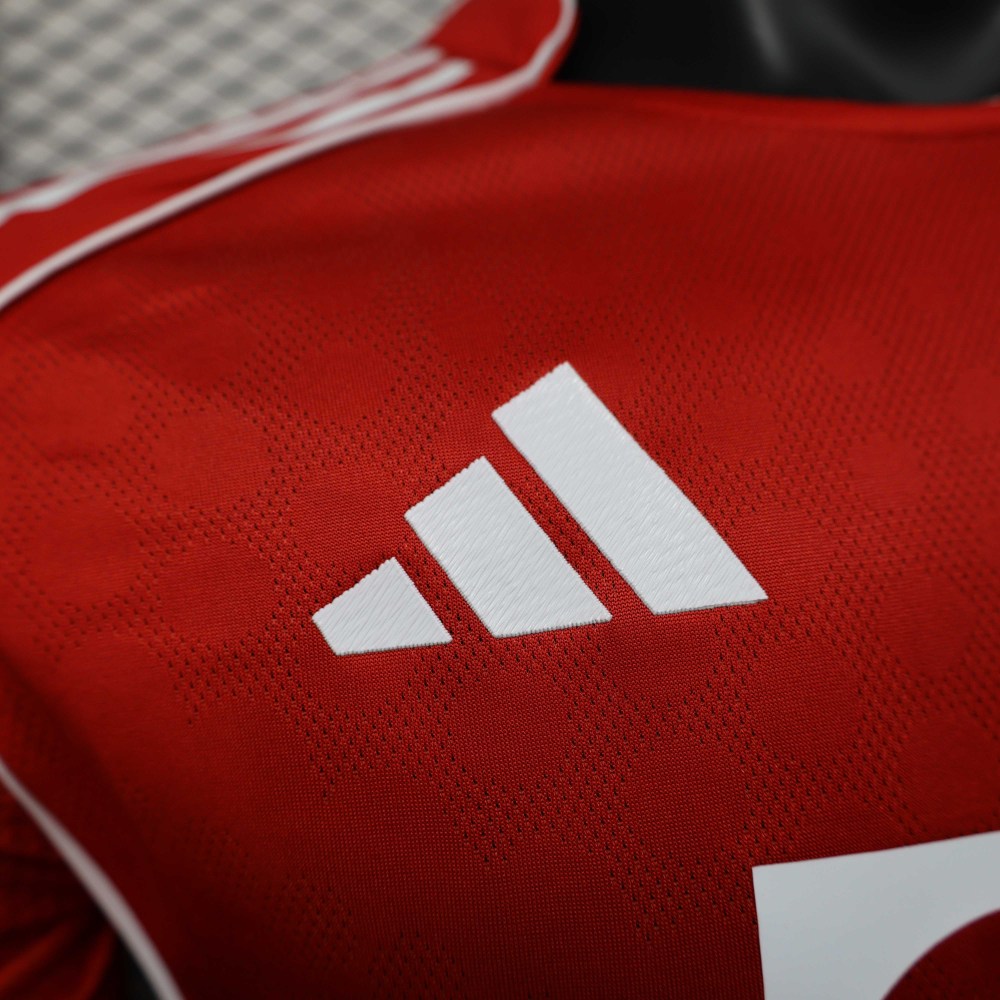 2025/2026 Player Version Bayern Munich Home Football Shirt 1:1 Thai Quality