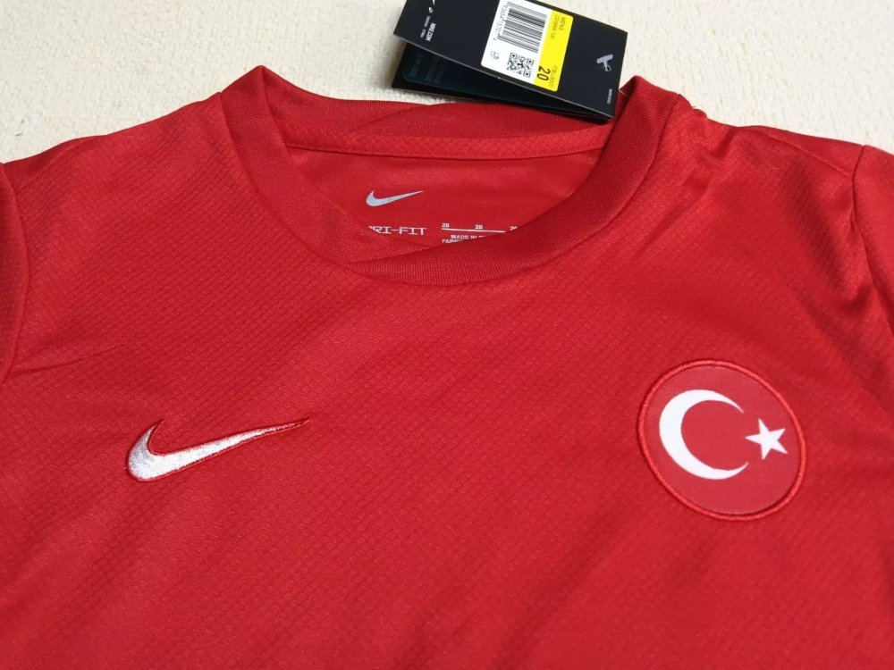 2024 Türkiye National Team Home Football Shirt 1:1 Thai Quality Kids Size