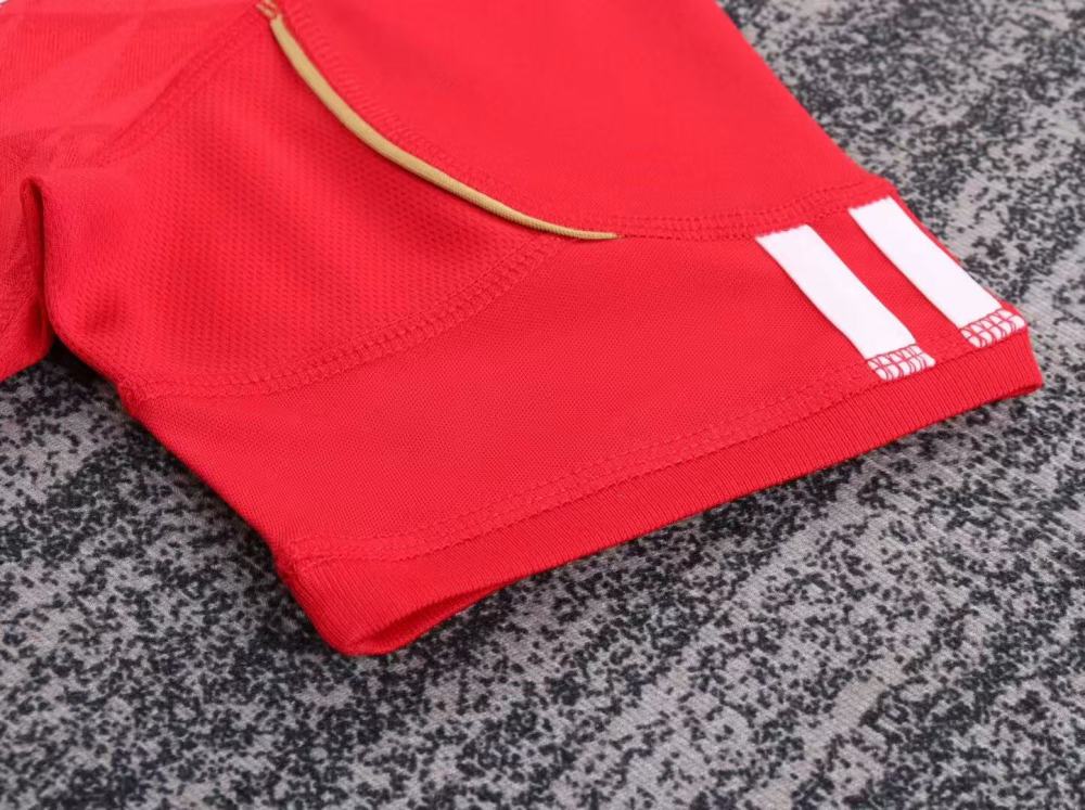 2010-2012 Retro Liverpool Home Football Jersey 1:1 Thai Quality Kids Size