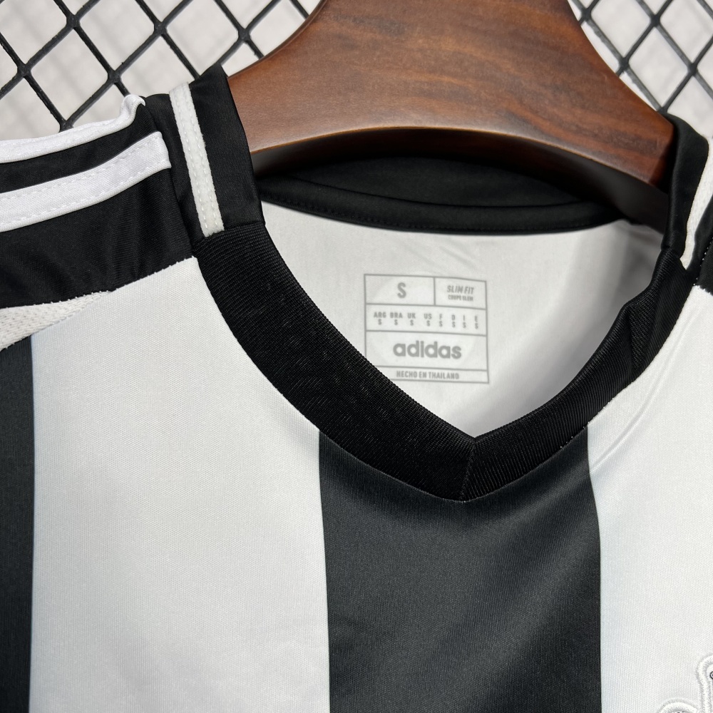 2024/2025 Newcastle United Home Soccer Jersey