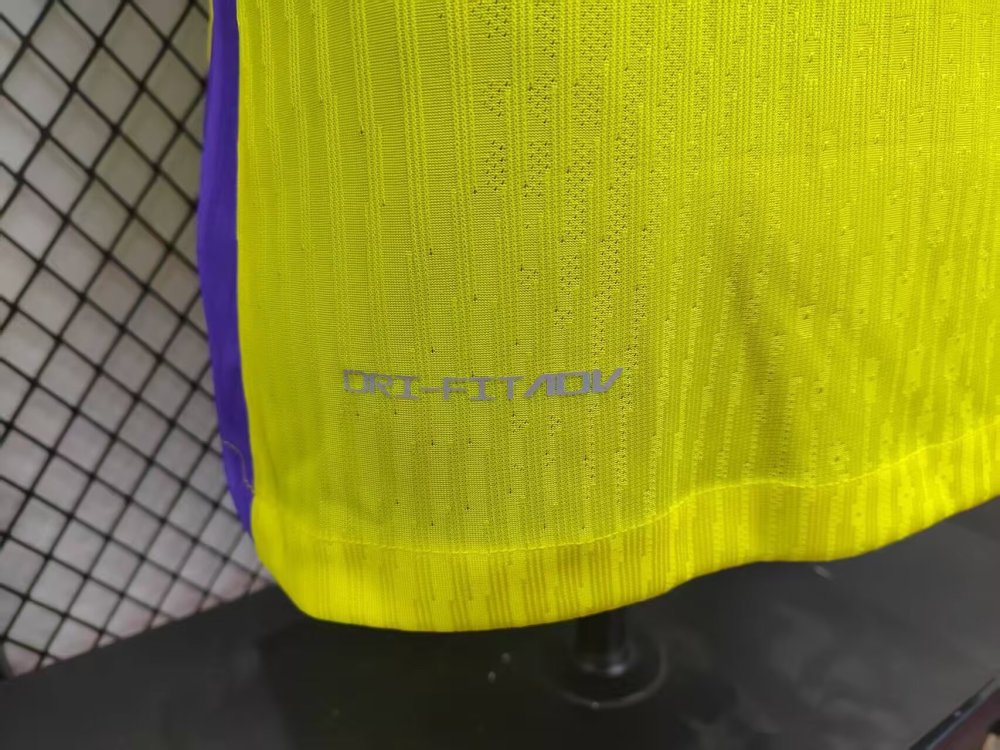 2025/2026 Player Version Barcelona Away Yellow Football Jersey 1:1 Thai quality