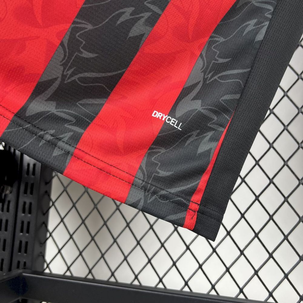 2025/2026 AC Milan Long Sleeves Home Football Jersey 1:1 Thai quality