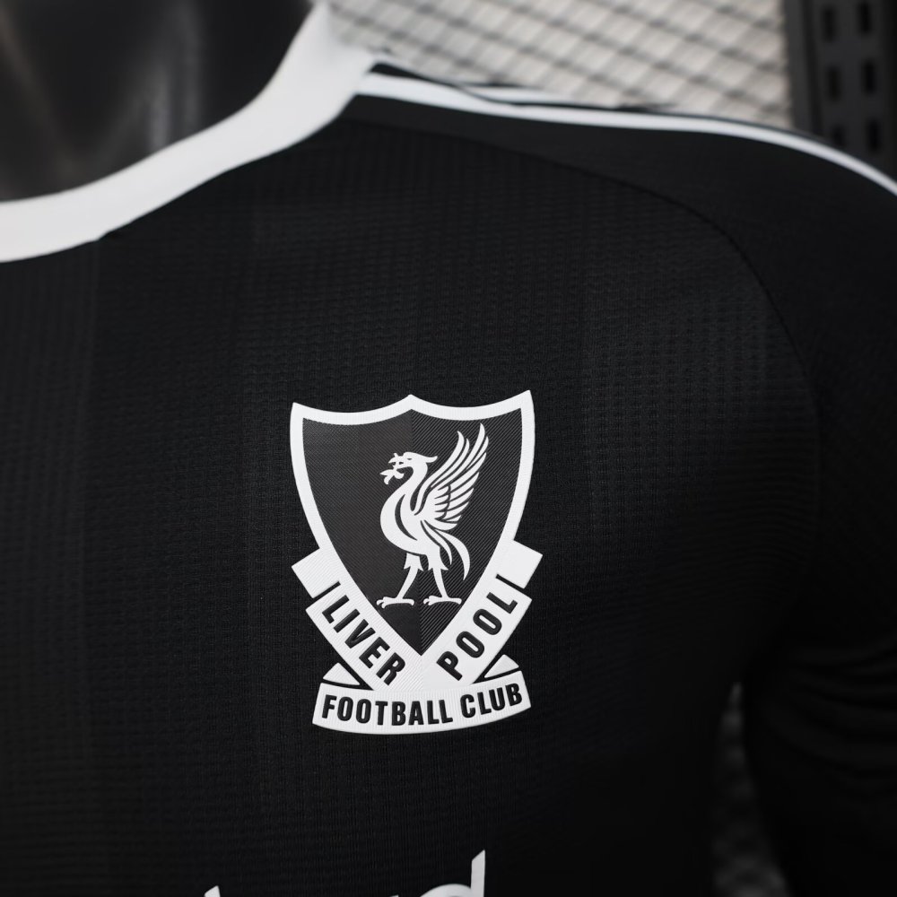 2025/2026 Player Version Liverpool goalie  Football Jersey 1:1 Thai quality