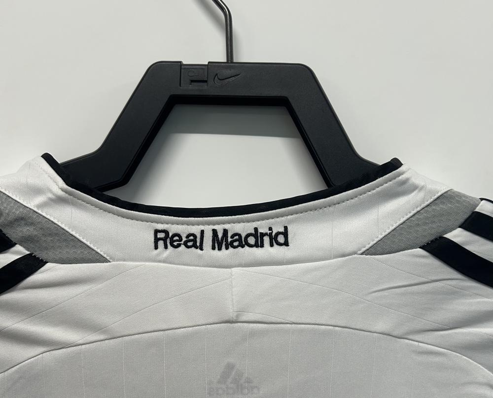 2006/2007 Retro Real Madrid Home Football Jersey 1:1 Thai Quality