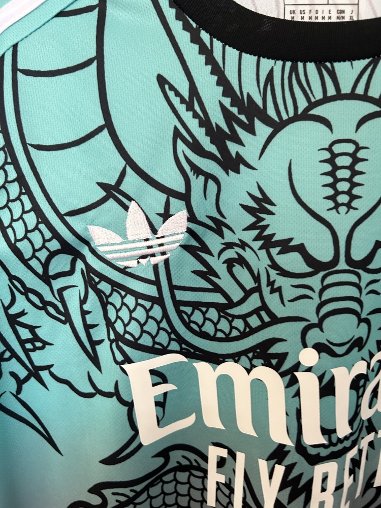2025/2026 Real Madrid Dragon Ink Green Red Special Edition Football Jersey 1:1 Thai Quality
