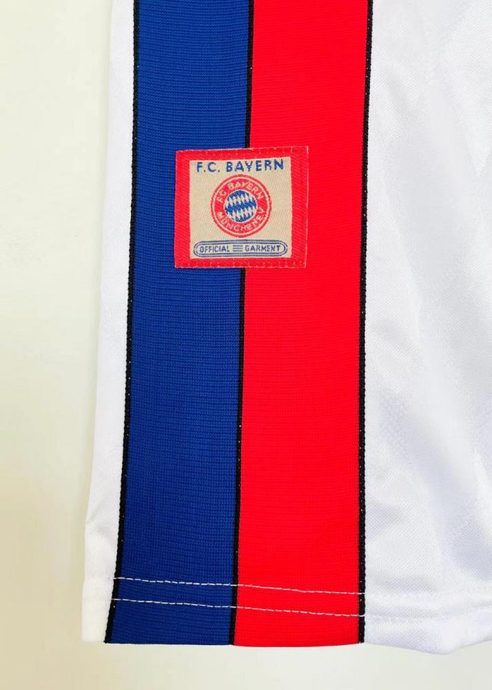 1997/1998 Retro Bayern Munich Away Football Jersey 1:1 Thai Quality