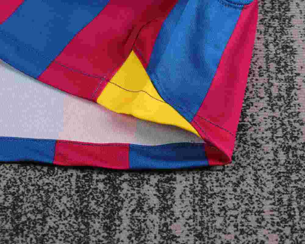 2005-2006 Retro Barcelona Home Football Shirt 1:1 Thai Quality Kids Size