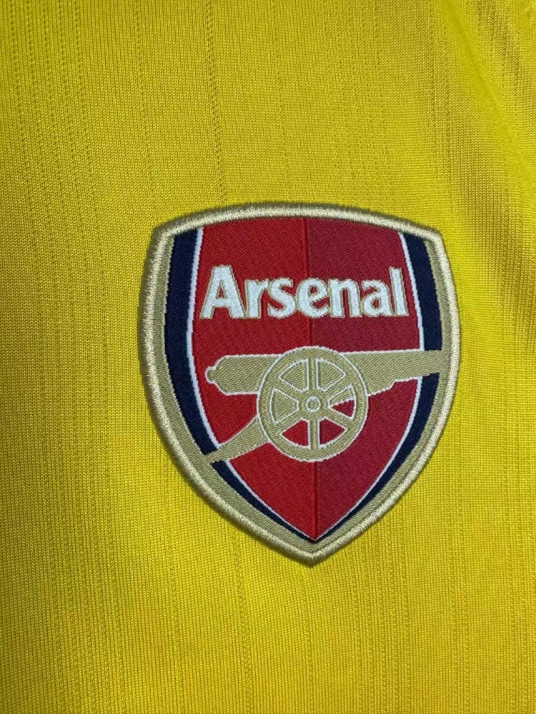 2003-2004 Retro Arsenal Away Football Shirt 1:1 Thai Quality