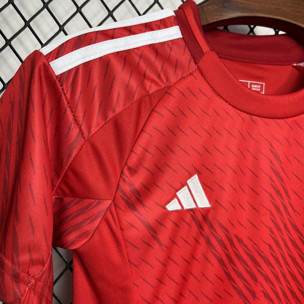 2024/2025 Nottingham Forest Home Soccer Jersey Kids Size 1:1 Thai Quality