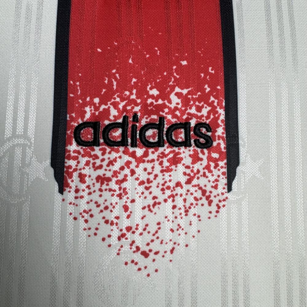 1996 Retro Türkiye National Team Away Football Shirt 1:1 Thai Quality
