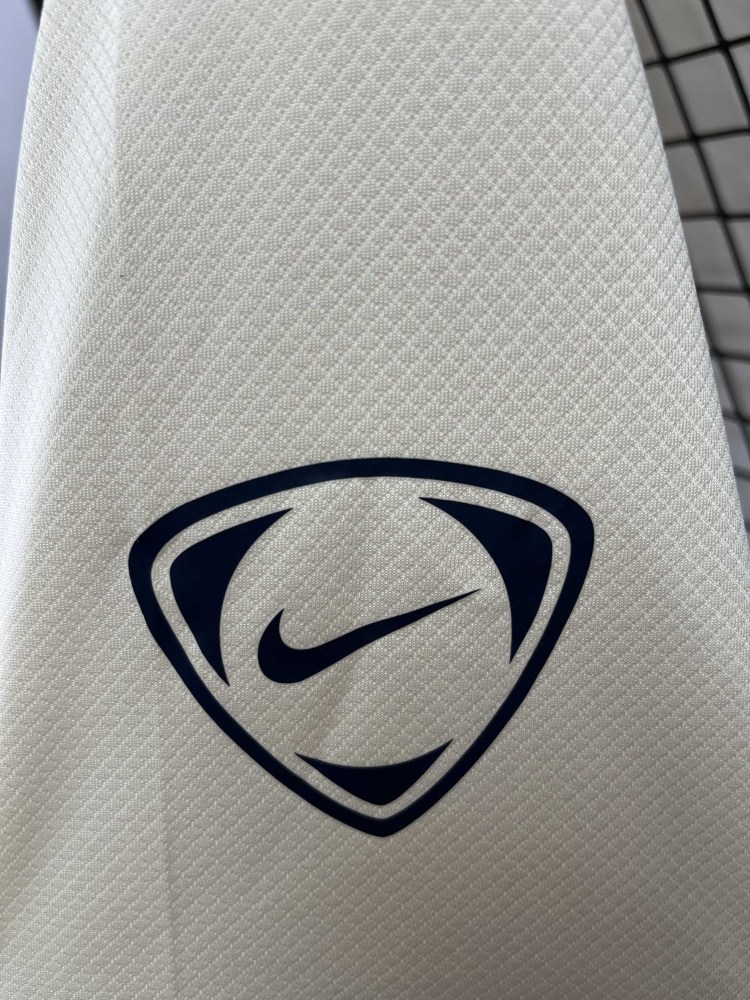 2025/2026 Barcelona Pre-Match Traning 01 Football Jersey 1:1 Thai quality