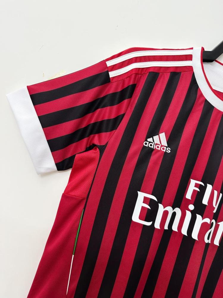 2011/2012 Retro AC Milan Home Football Shirt 1:1 Thai Quality