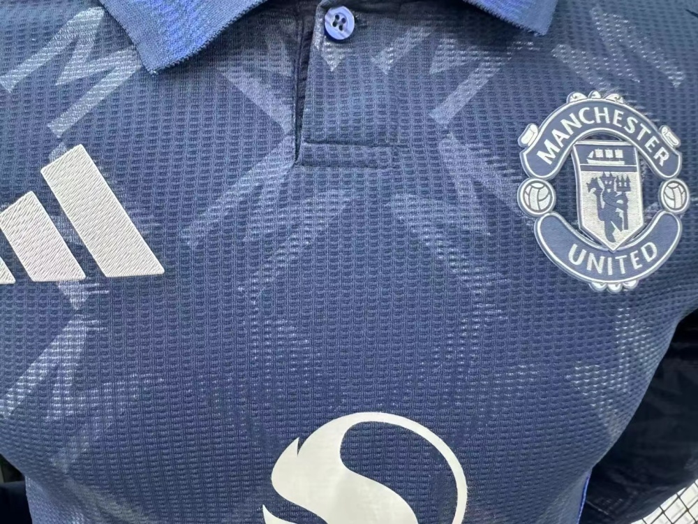 2024/2025 Player Version Manchester United Away Long Sleeve Football Shirt 1:1 Thai Quality