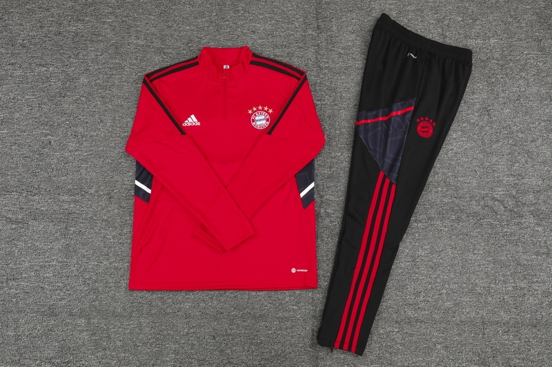 2022/2023 Bayern Half-Pull Training Suit Red Black Jersey Set 1:1 Thai Quality