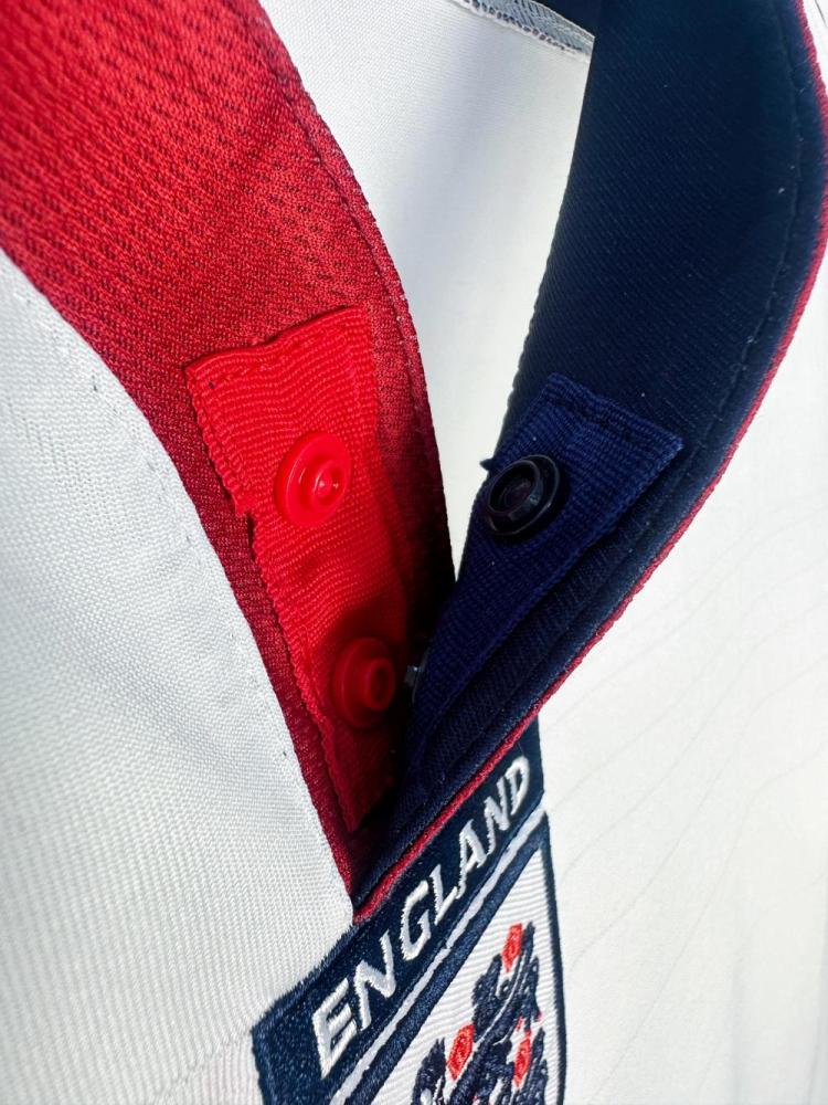 2004 Retro England Home Soccer Jersey 1:1 Thai Quality