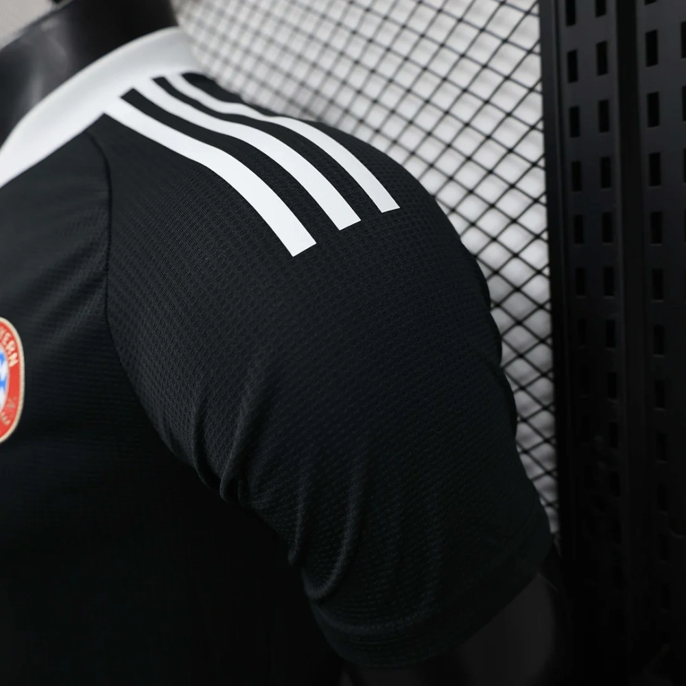2024/2025 Player Edition Bayern Munich Goalkeeper Football Jersey 1:1 Thai Quality