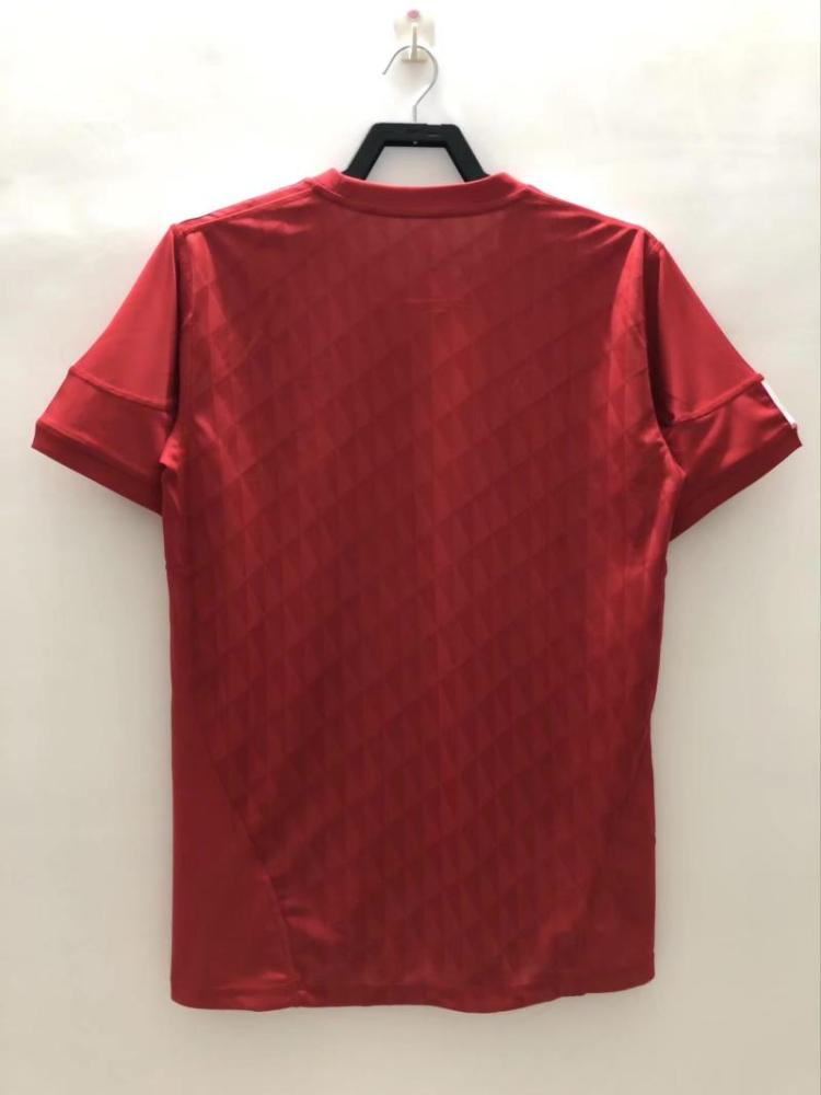 2010/2011 Retro Liverpool Home Football Jersey 1:1 Thai Quality