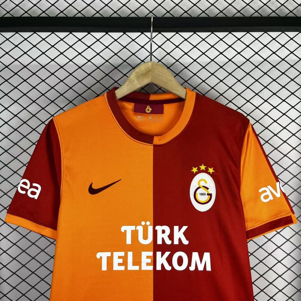 2013/2014 Retro Galatasaray Home Football Shirt 1:1 Thai Quality