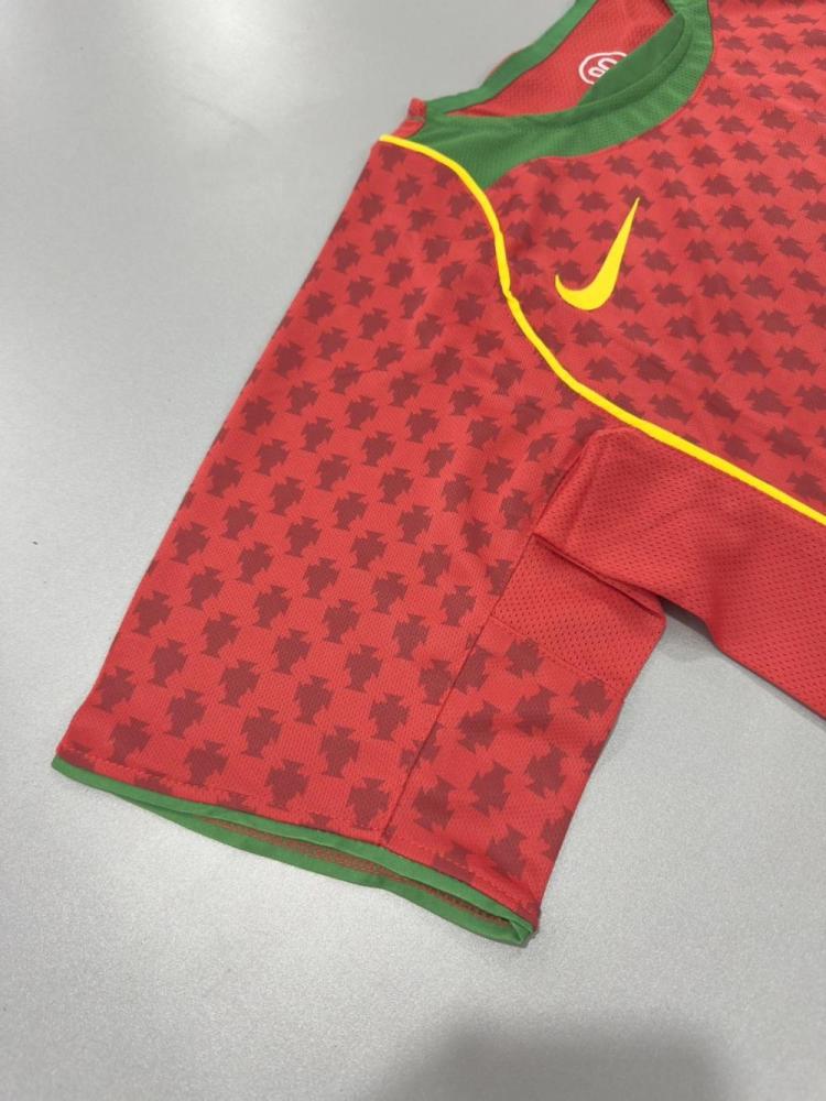 2004 Retro Portugal Home Football Shirt 1:1 Thai Quality