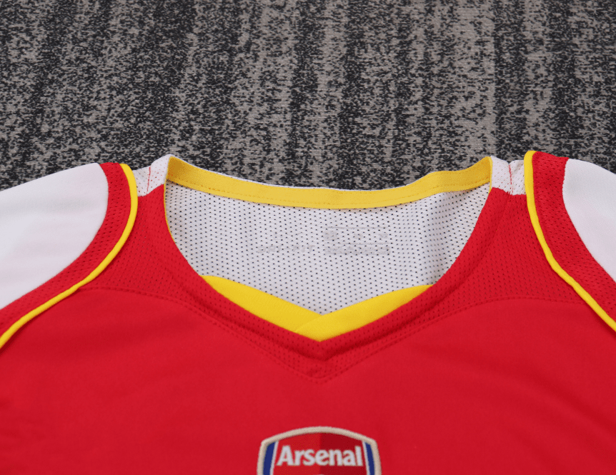 2004-2005 Retro Arsenal Home Football Shirt 1:1 Thai Quality Kids Size