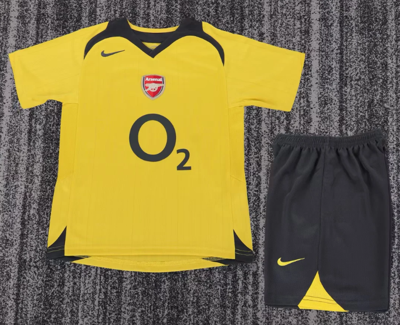 2005/2006 Retro Arsenal Away Football Shirt 1:1 Thai Quality Kids Size