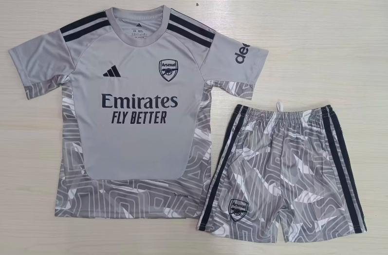 2026/2027 Arsenal Goalkeeper Football Shirt 1:1 Thai Quality Kids Size
