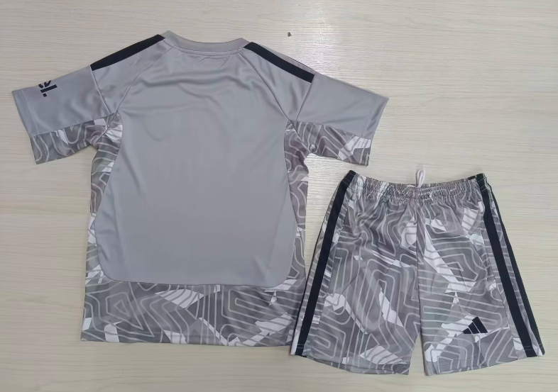 2026/2027 Arsenal Goalkeeper Football Shirt 1:1 Thai Quality Kids Size