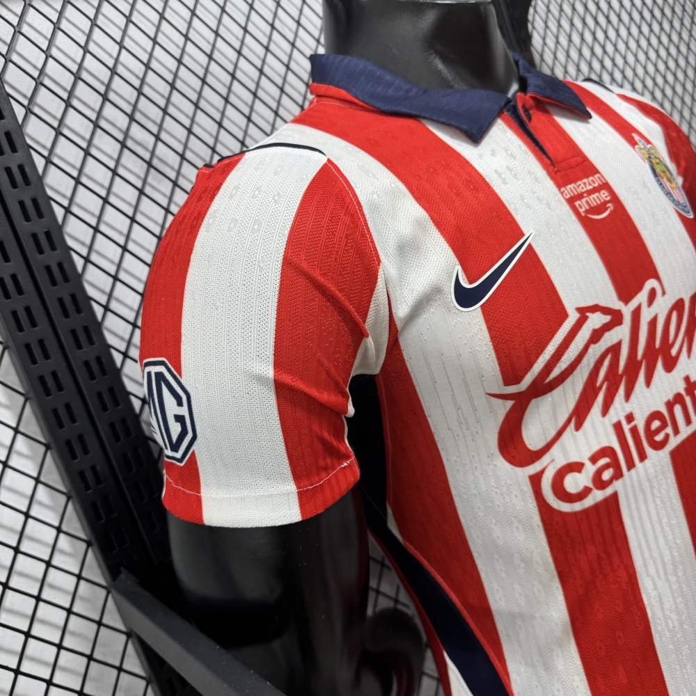 2026/2027 Player Version Chivas Home Football Jersey 1:1 Thai Quality