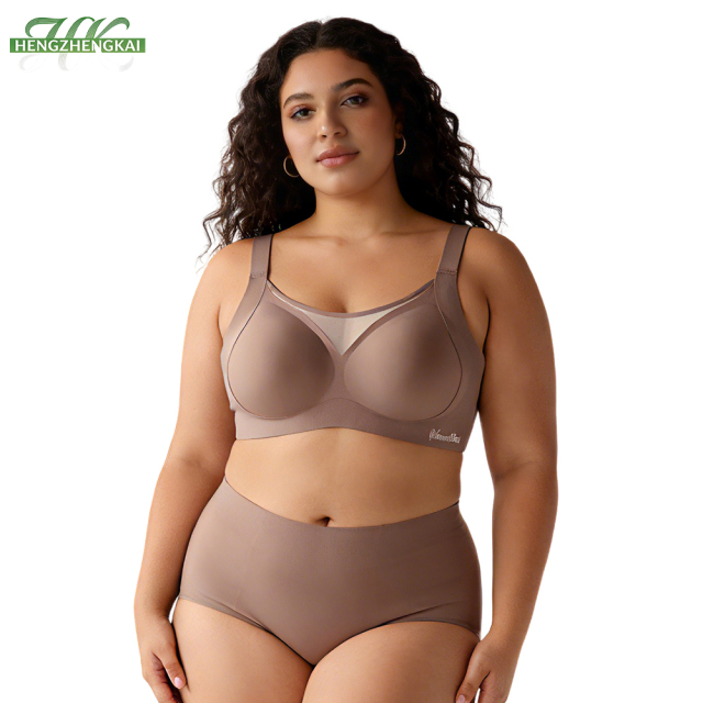High Quality Wireless Comfortable Push up Fixed Cups Seamless Womens Bra Wholesale Full Coverage Cup Lace Neckline Plus Size Bra