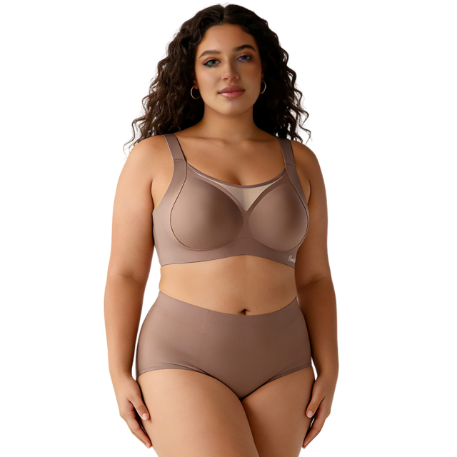High Quality Wireless Comfortable Push up Fixed Cups Seamless Womens Bra Wholesale Full Coverage Cup Lace Neckline Plus Size Bra