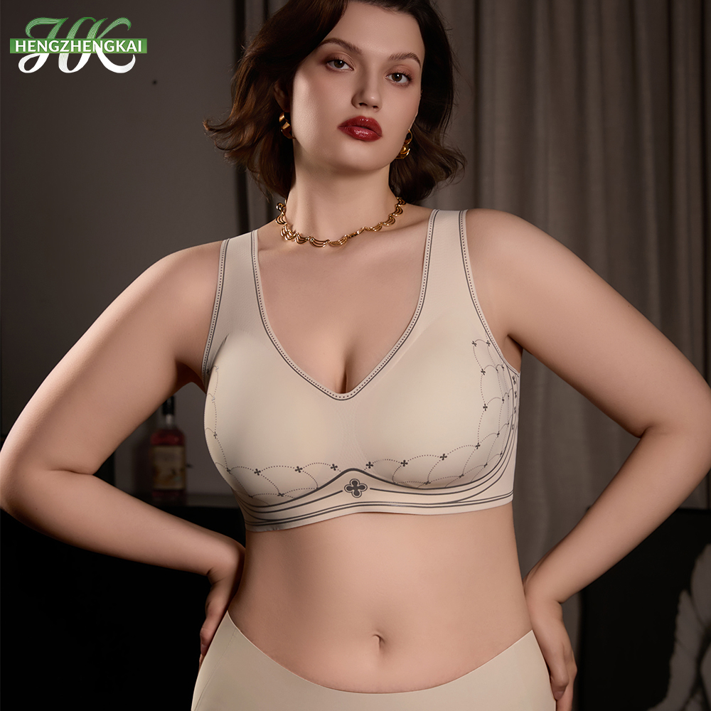 New Arrival Comfortable Tank Top Style Push up Womens Bra Wholesale Four Leaf Clover Argyle Pattern Seamless Plus Size Bra