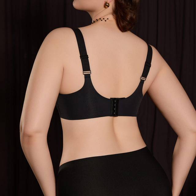 High Quality Comfortable Breathable Wireless Push up U Back Seamless Bra OEM ODM Fixed Cups Mesh Neckline Plus Size Bra