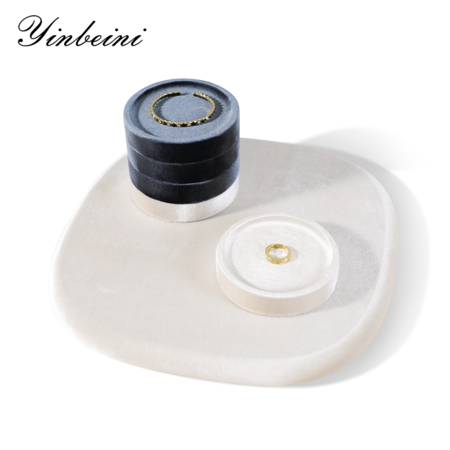 Yinbeini Velvet  Bracelet  Bracelet Organizer Tray  Small Round Jewelry Jewelry Display Tray Showcase Props jeweler counter jewelry counter TB00401