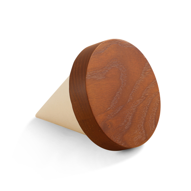 Yinbeini solid wooden Jewelry display props bracelet display stand  jewelry display stand cone bracelet display stand jeweler counter jewelry counter