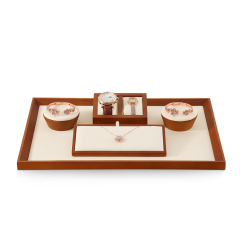 Yinbeini Elegant Natural Wood Jewelry Display Kit for Necklace Suitable for Retail Counter Window Showcase SM060