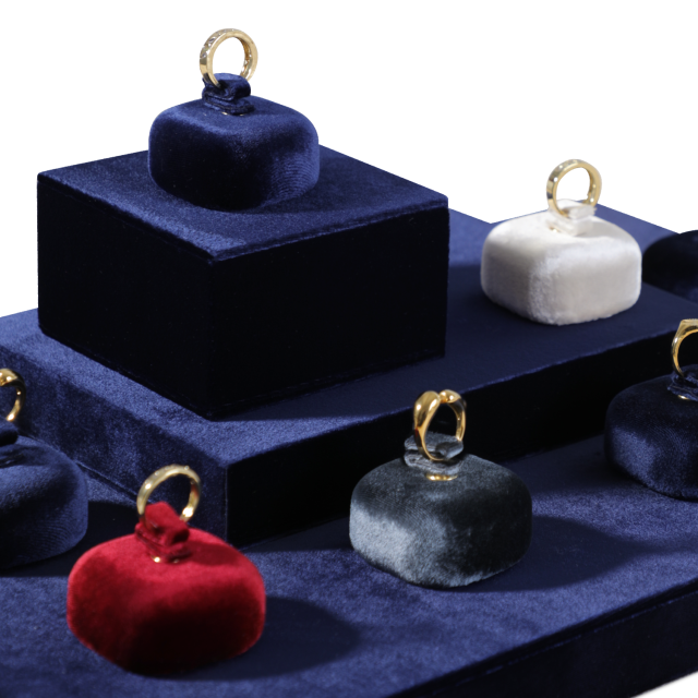 Yinbeini Velvet Jewelry Display Kit High-Quality Earring Ring Display Stand for Craft Fairs and Pop Up Shops Portable and Lightweight TB011
