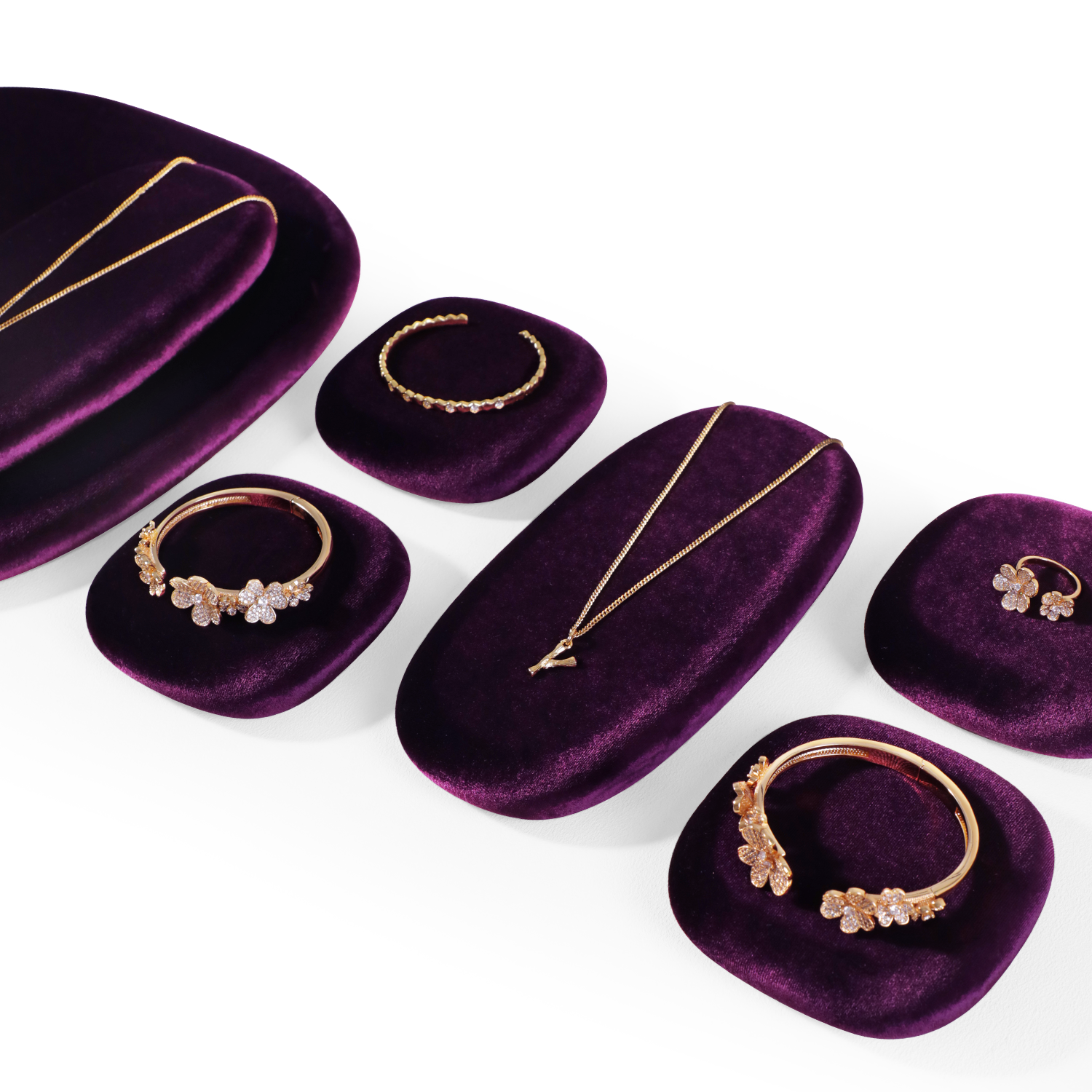 Yinbeini Velvet Irregular Ring Bracelet Necklace Jewelry Display Props Soft Plush Surface to Highlight Jewelry Details TB023