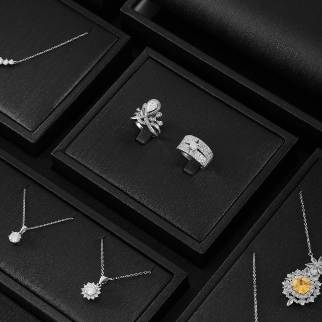 Yinbeini PU Leather Ring Necklace Earrings Bracelet Storage Stand Black Jewel Accerssories Display Set Pendant Watch Organizer jewelry counter TT007