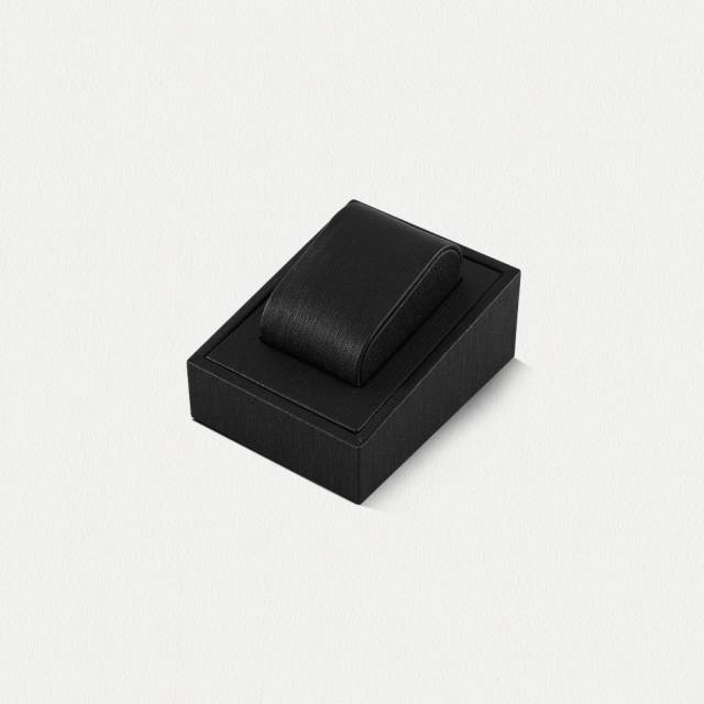 Yinbeini PU Leather Ring Necklace Earrings Bracelet Storage Stand Black Jewel Accerssories Display Set Pendant Watch Organizer jewelry counter TT007