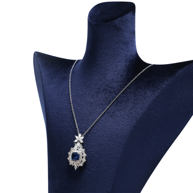 Yinbeini Patented Portrait Necklace Display Props Velvet Jewelry Chest Display Stand Pendant Showcase Holder RB029