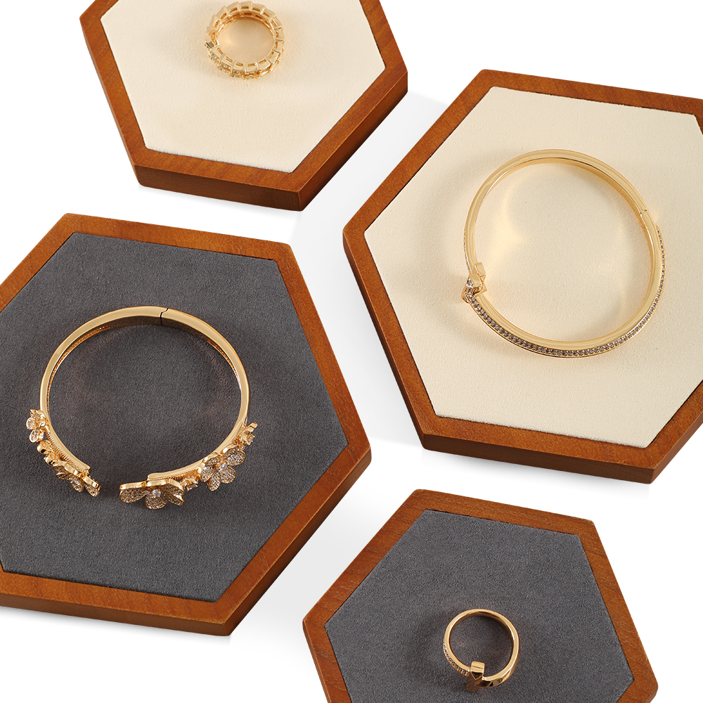Yinbeini Solid wood jewelry display stand necklace display stand jewelry display set bracelet design plate earrings ring display stand